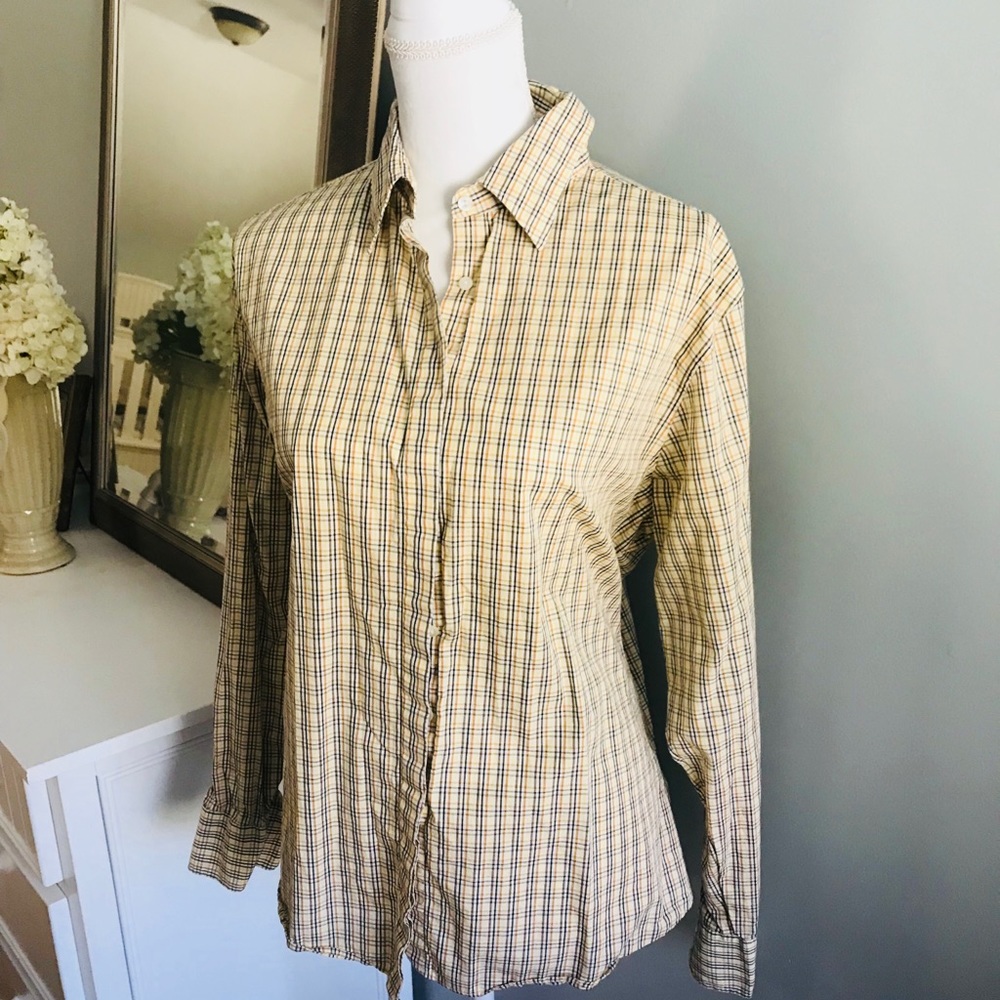 Barbour Women’s button down shirt